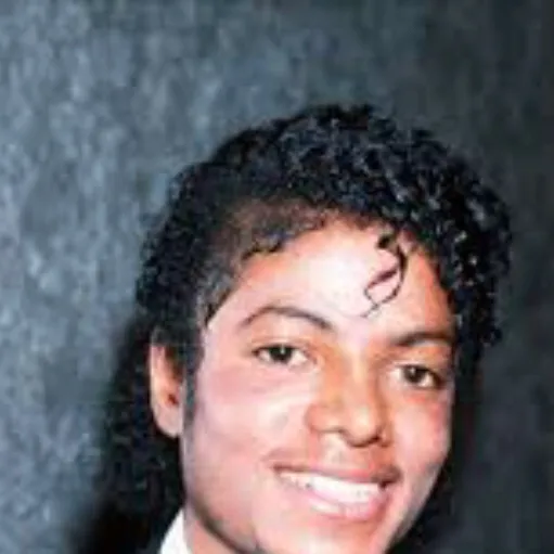 chat with ai character: Michael jackson