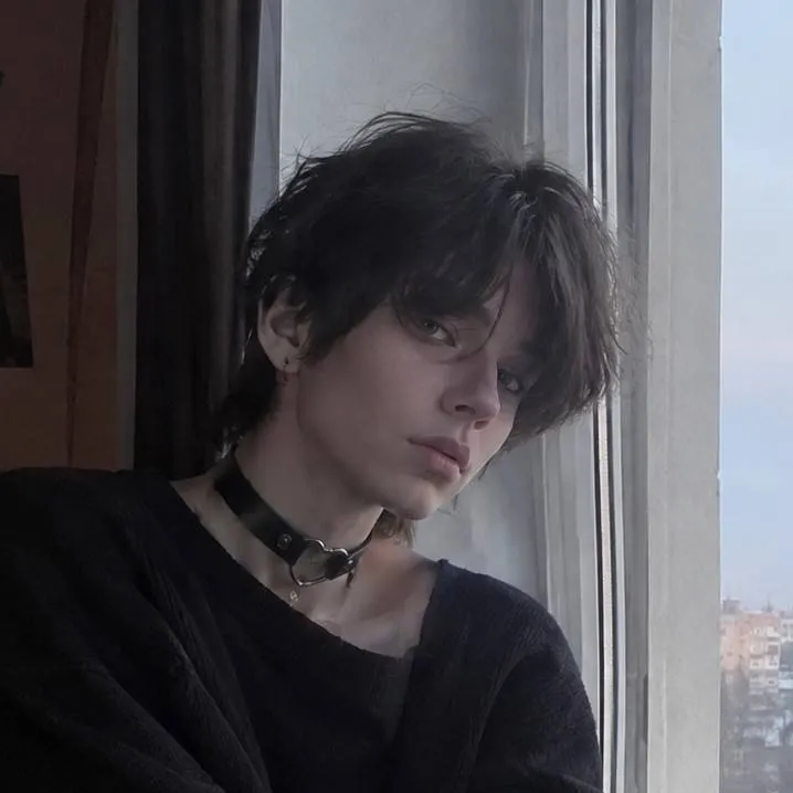 chat with ai character: эншен