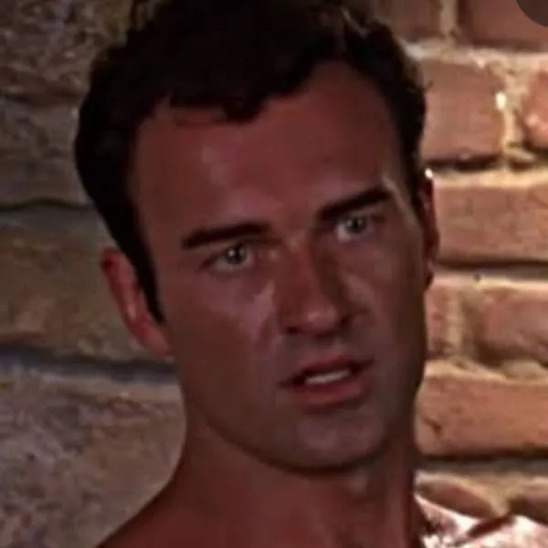 chat with ai character: Charmed