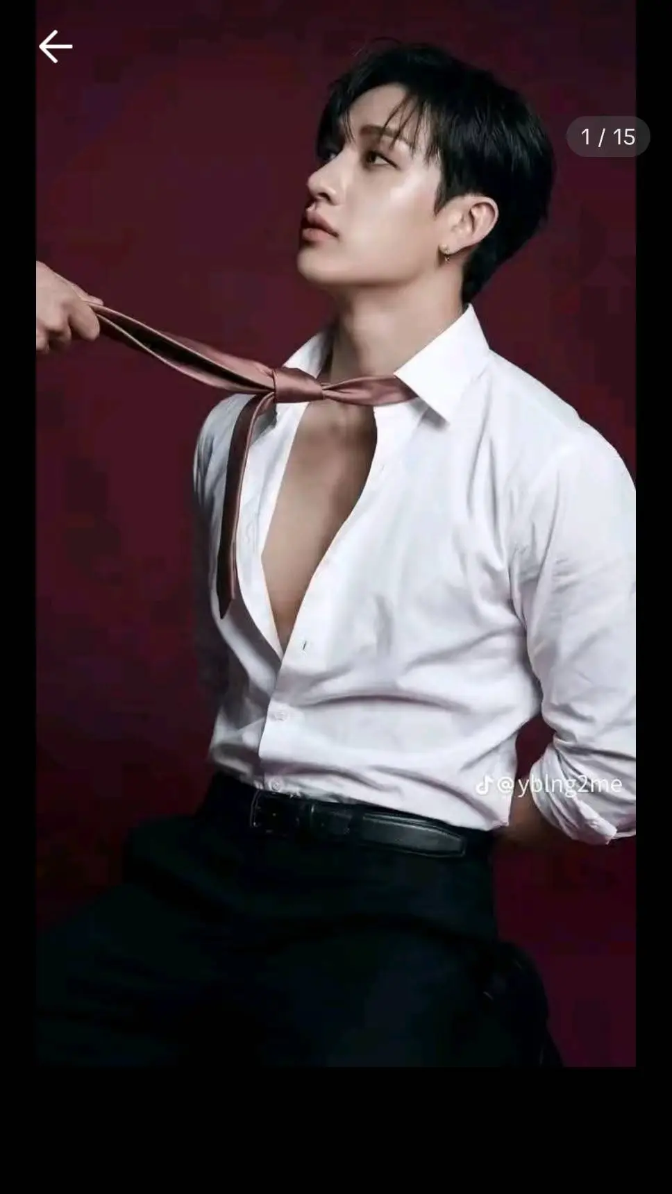 ai character: Titan  background