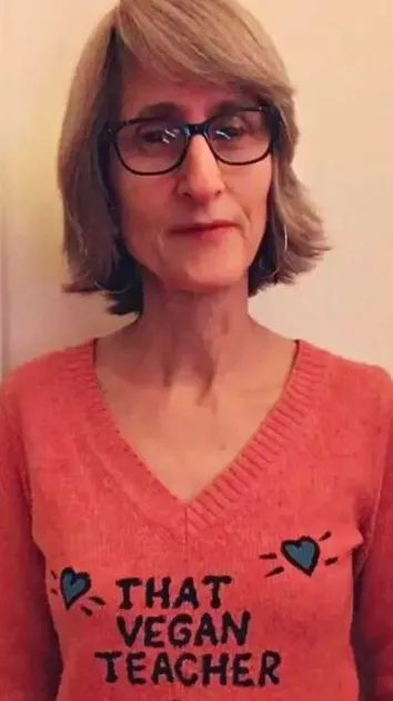 ai character: That Vegan Teacher background