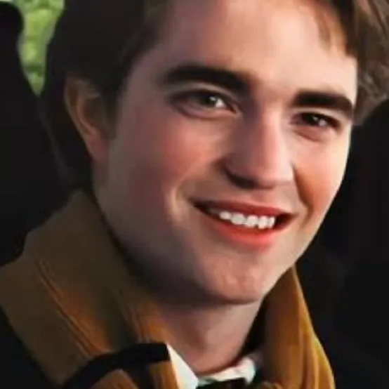 chat with ai character: Cedric Diggory