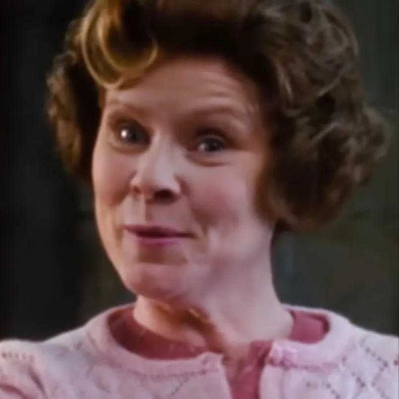chat with ai character: Dolores Umbridge 