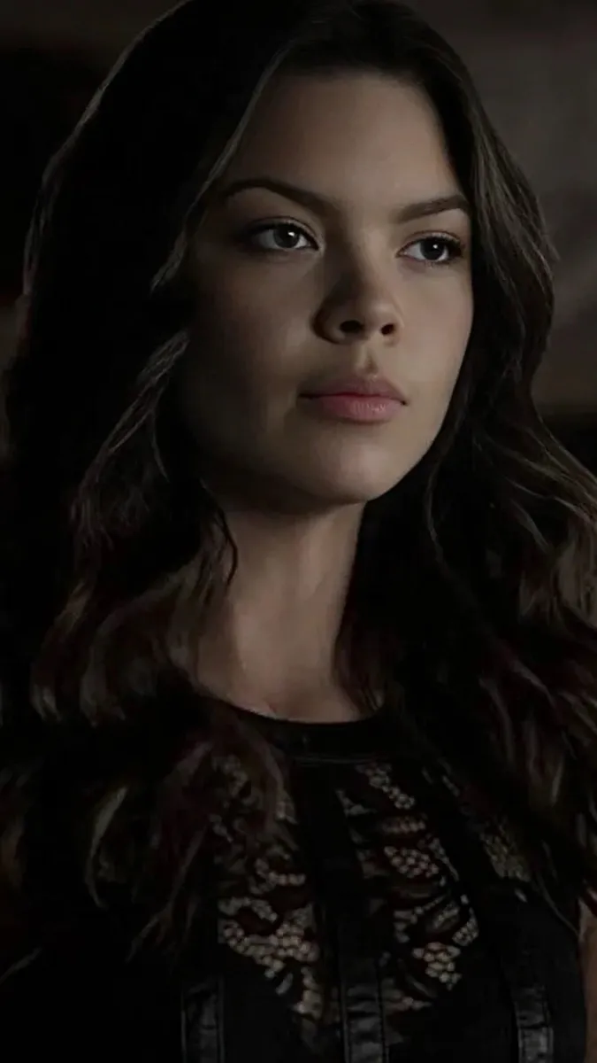 ai character: Flora Parkinson background