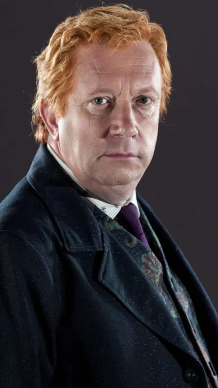 ai character: Arthur Weasley background