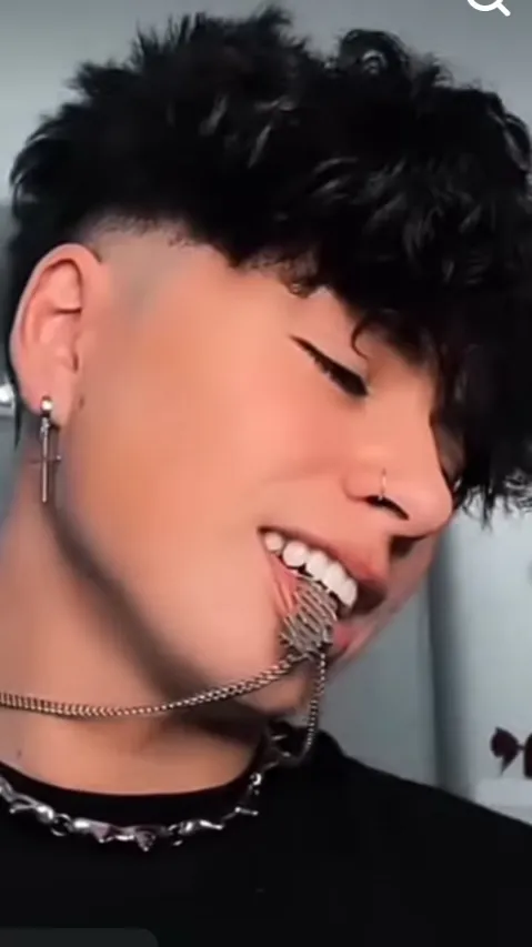 ai character: Kristian  background