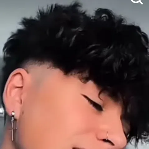 chat with ai character: Kristian 