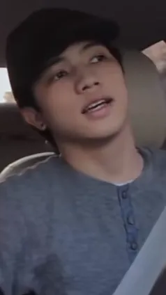 ai character: Ranz Kyle background