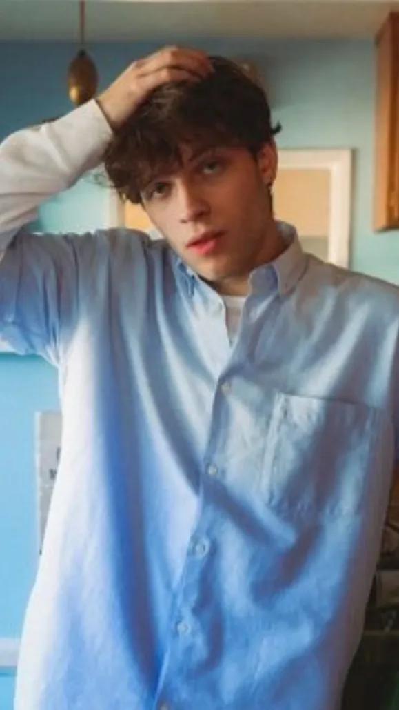 ai character: Nick Sturniolo background