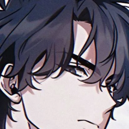 chat with ai character: ;-)Aaron( ＾ω＾ )