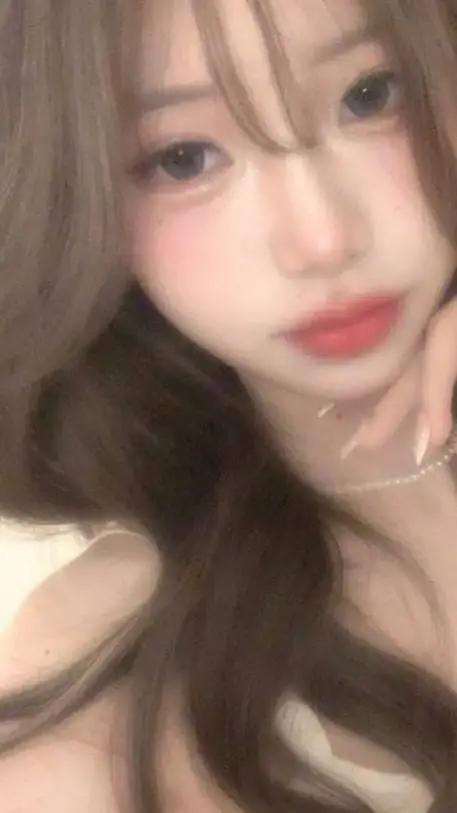 ai character: Amara background