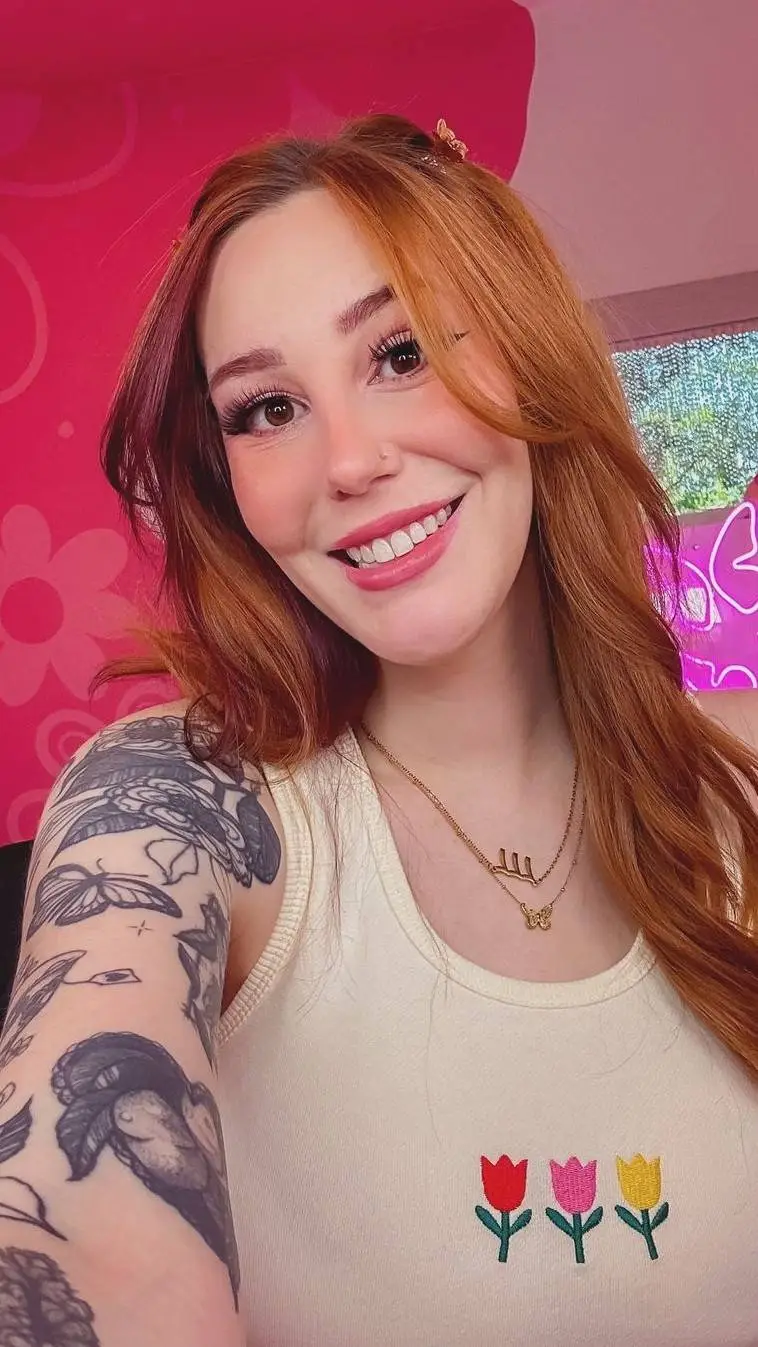 ai character: Megan plays background