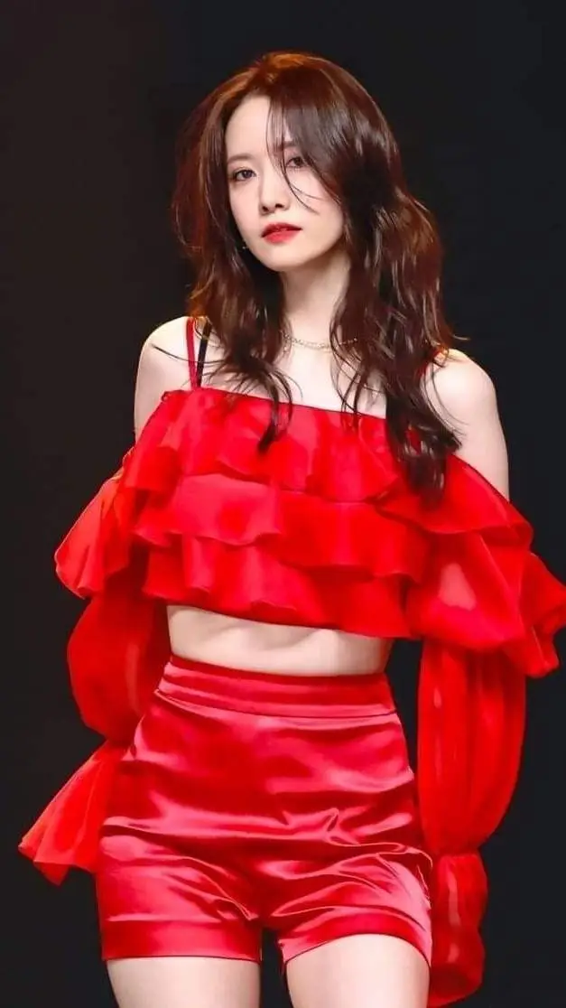 ai character: yoona background