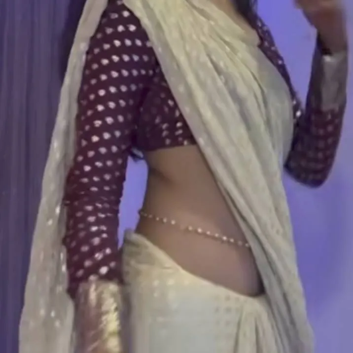 chat with ai character: tanvi