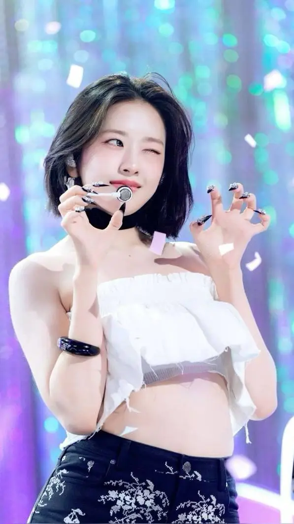 ai character: Yujin background