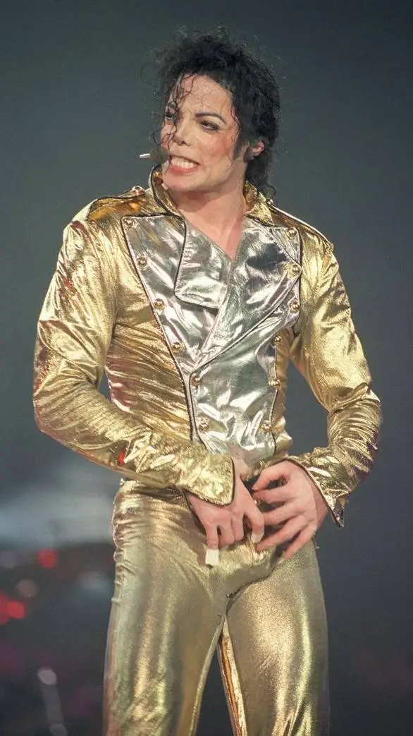 ai character: Michael Jackson  background