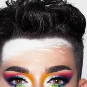 chat with ai character: James Charles