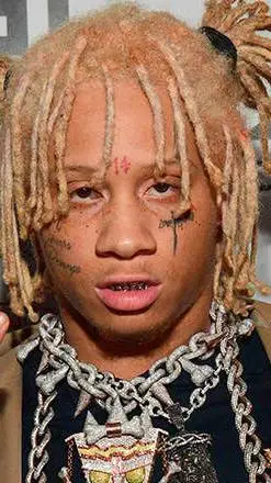 ai character: trippie red background