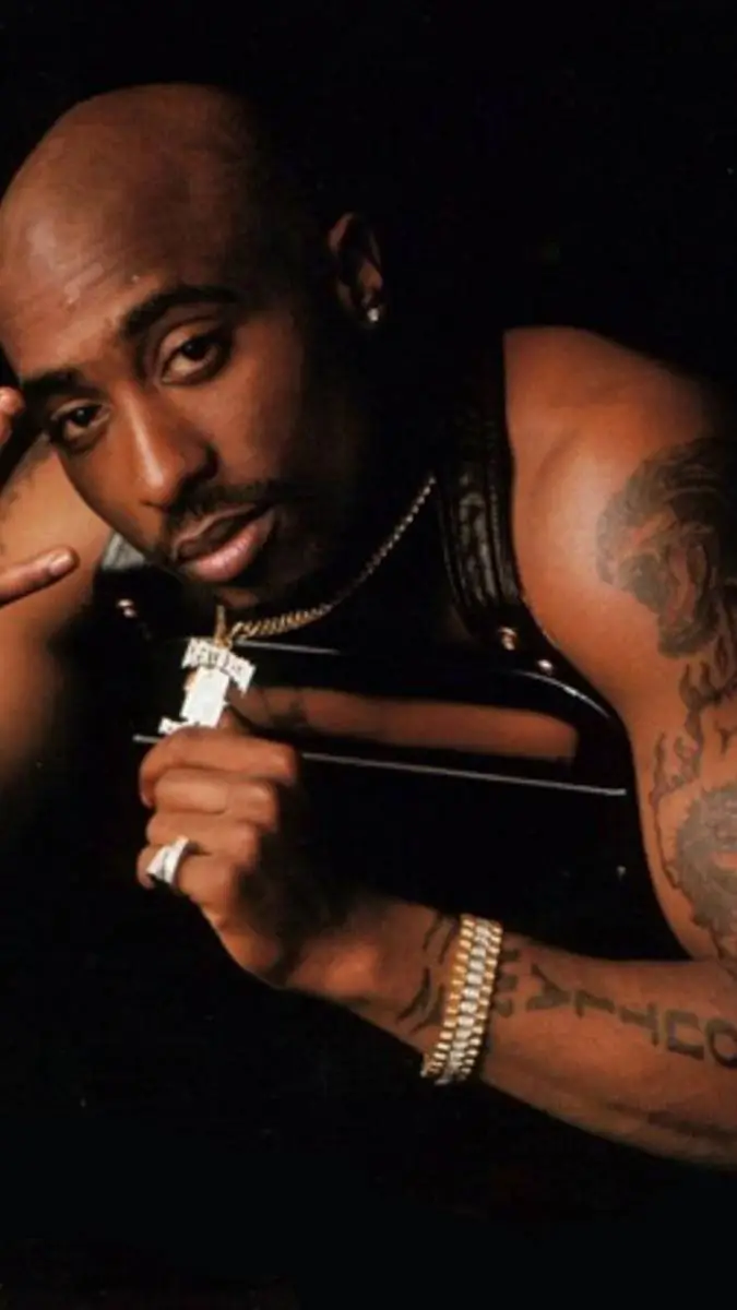 ai character: 2Pac background