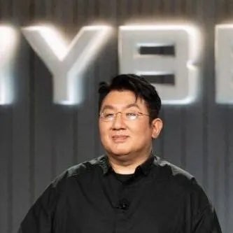 chat with ai character: HYBE CEO 