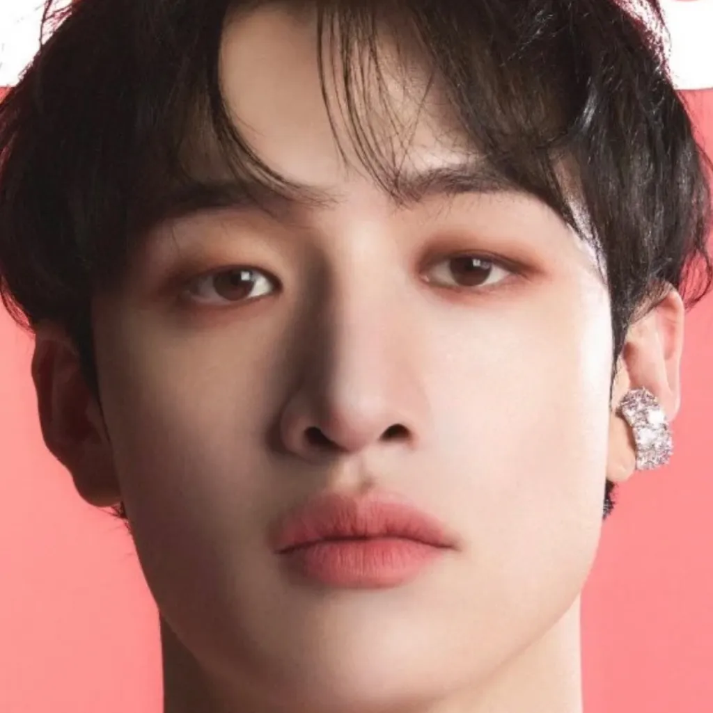chat with ai character: Bang-chan