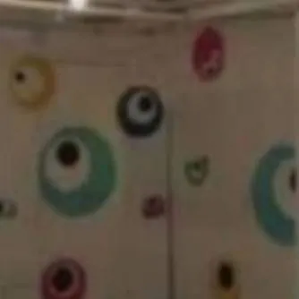 chat with ai character: moth bois:3