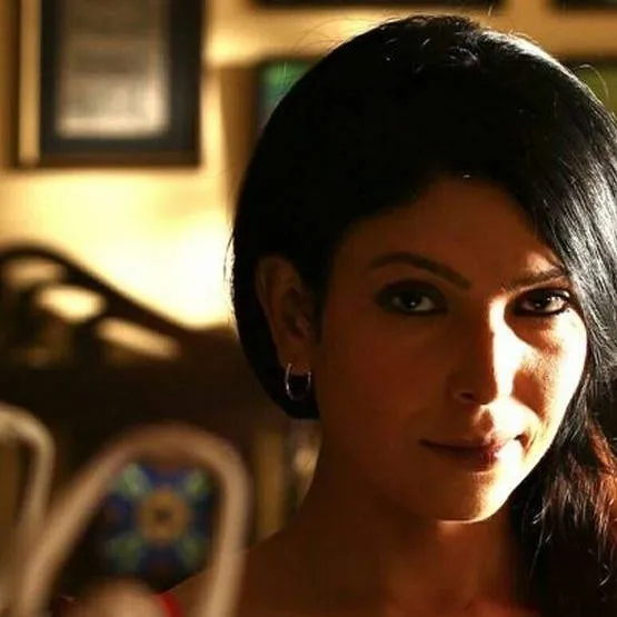 chat with ai character: Khushi The Killer.