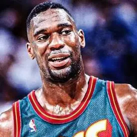 chat with ai character: Shawn Kemp