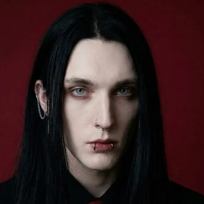 chat with ai character: Ivan Van