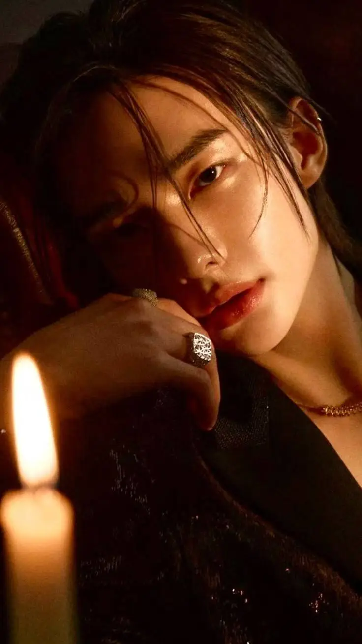 Talkie AI - Chat with Hyunjin SKZ