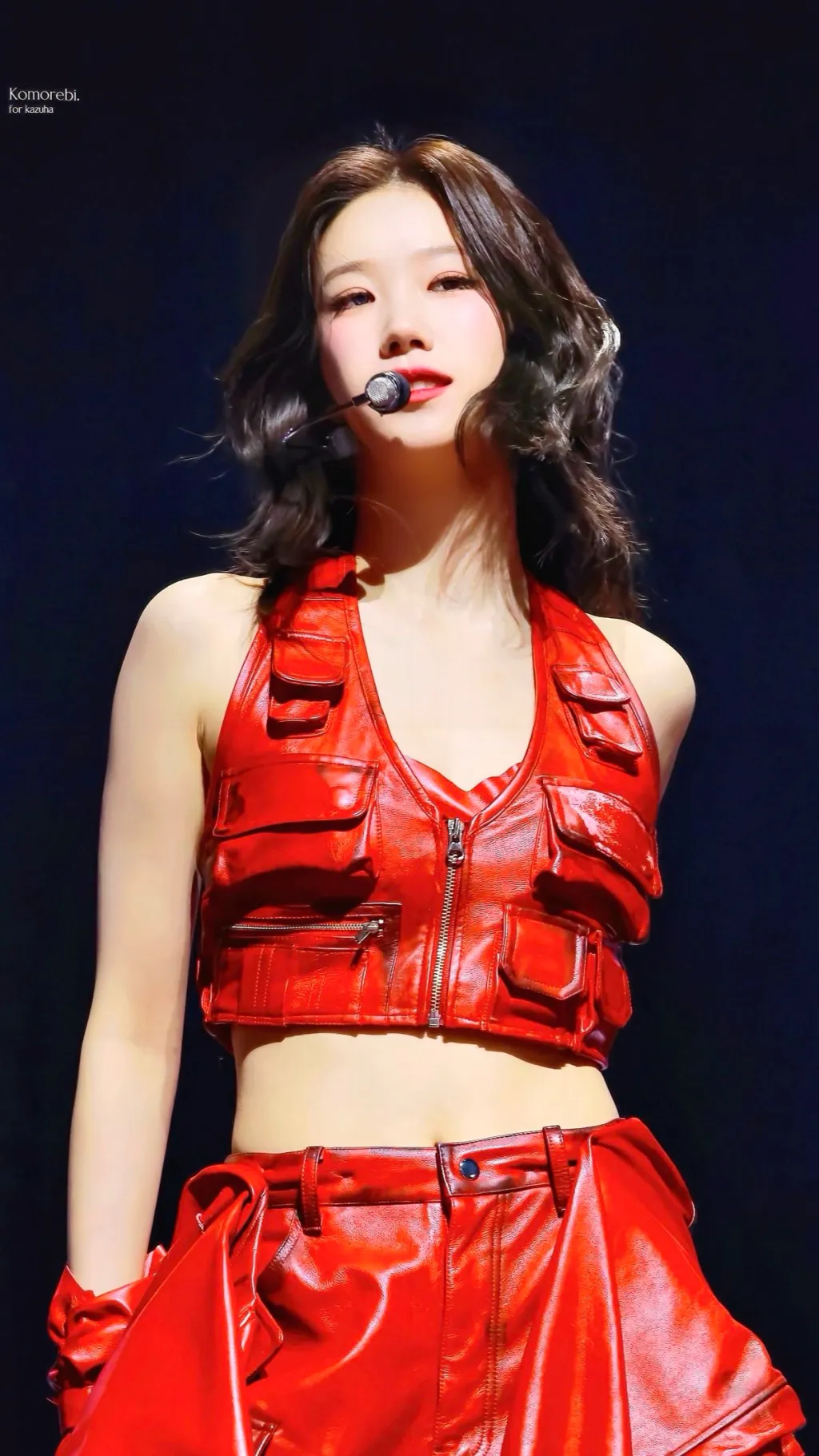 ai character: Kazuha  background