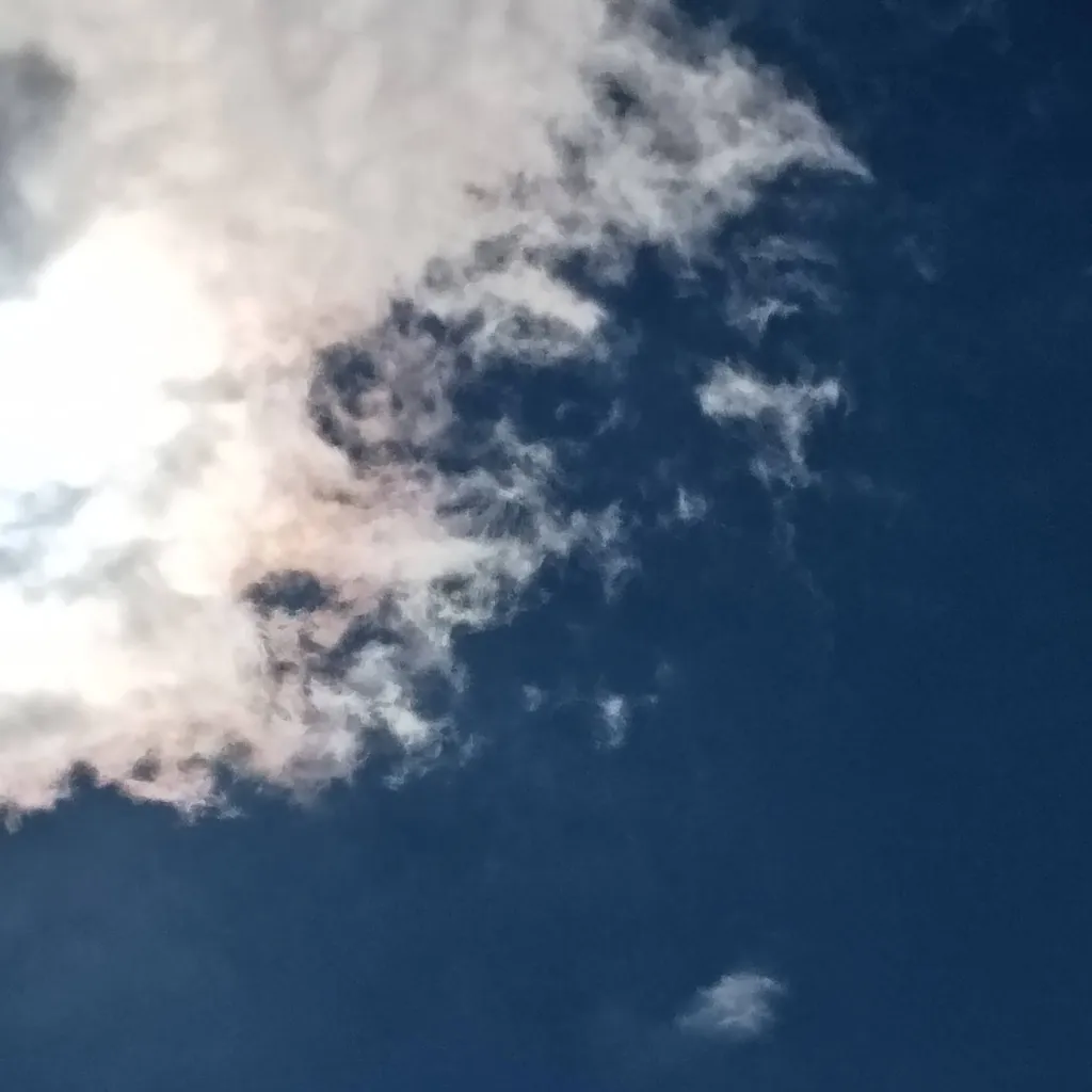 chat with ai character: ppt player - baby 