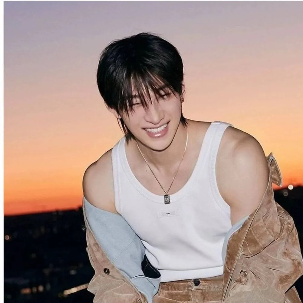 chat with ai character: Bangchan 