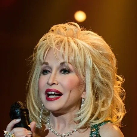 chat with ai character: Dolly Parton