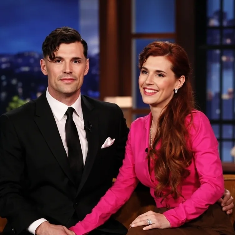 chat with ai character: Joel Smalllbone 