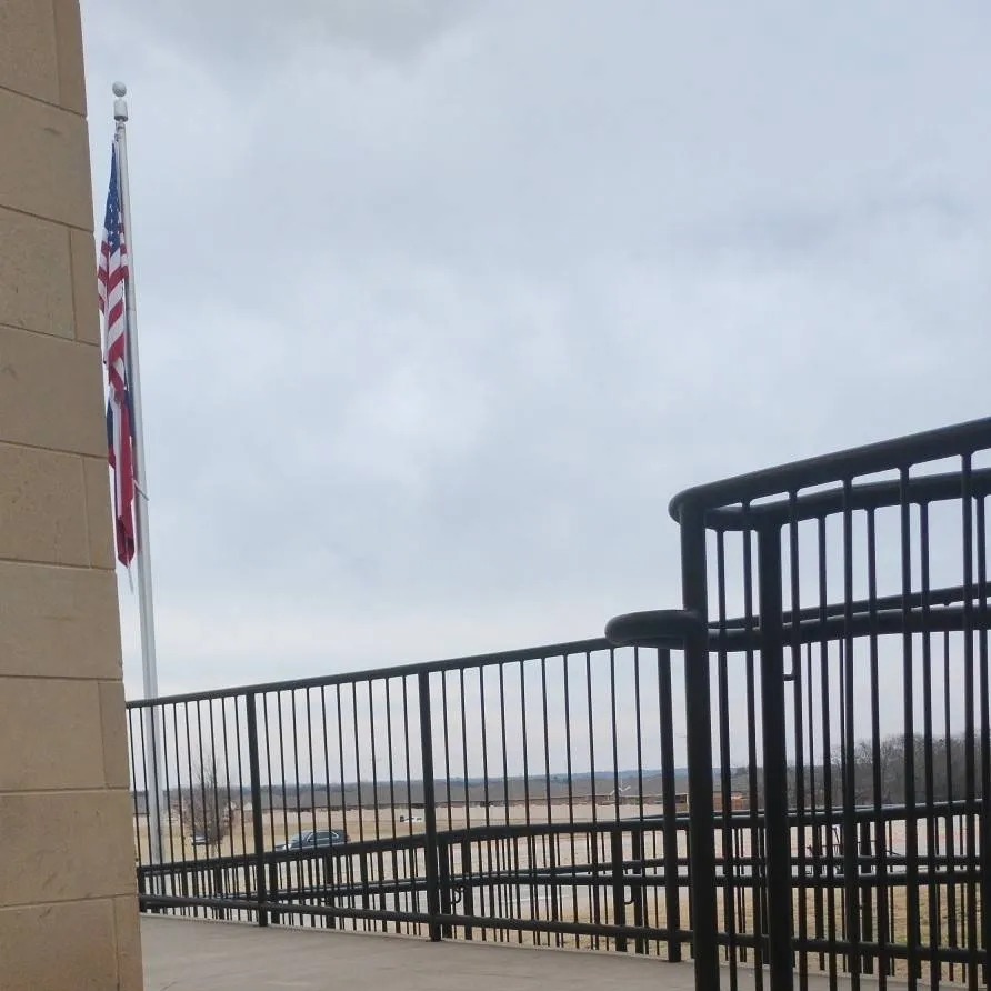 chat with ai character: Johnny Test