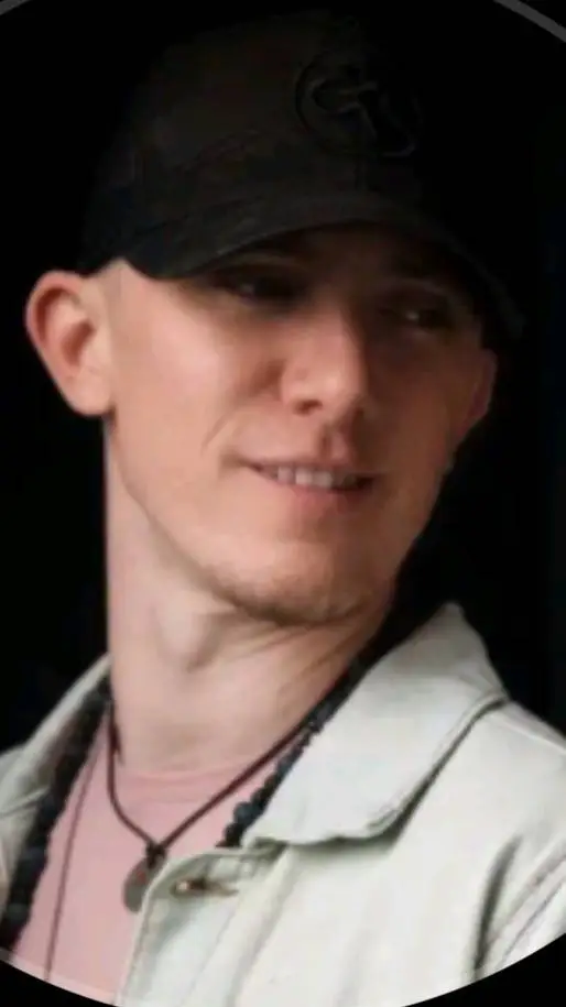 ai character: Grayson Rogers background