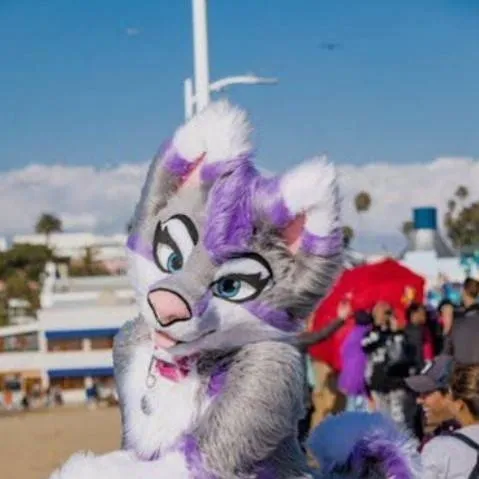 chat with ai character: furry infection 