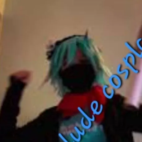 chat with ai character: bluudude