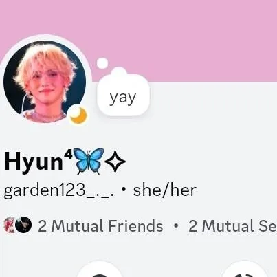 chat with ai character: my wifey
