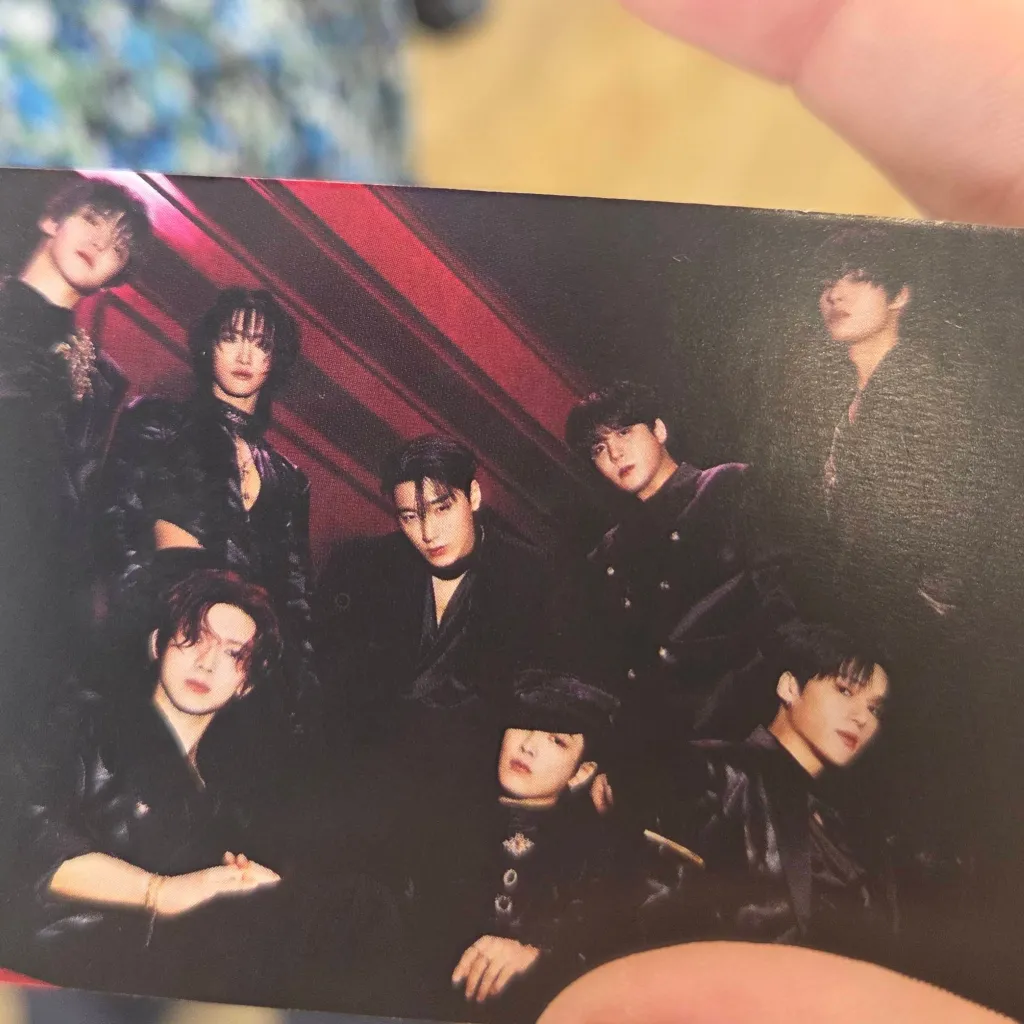 chat with ai character: ATEEZ