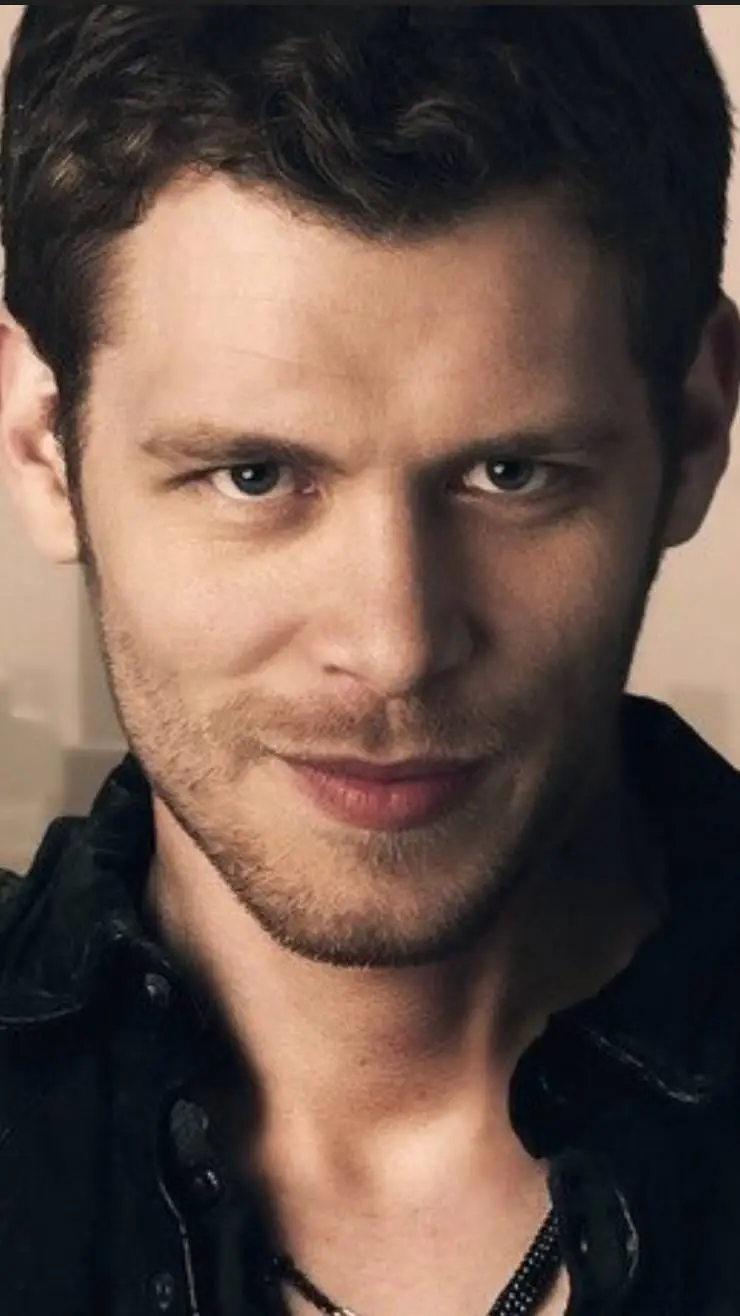 ai character: Nicklaus 🩸 background