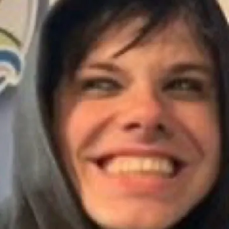 chat with ai character: yungblud/ dom