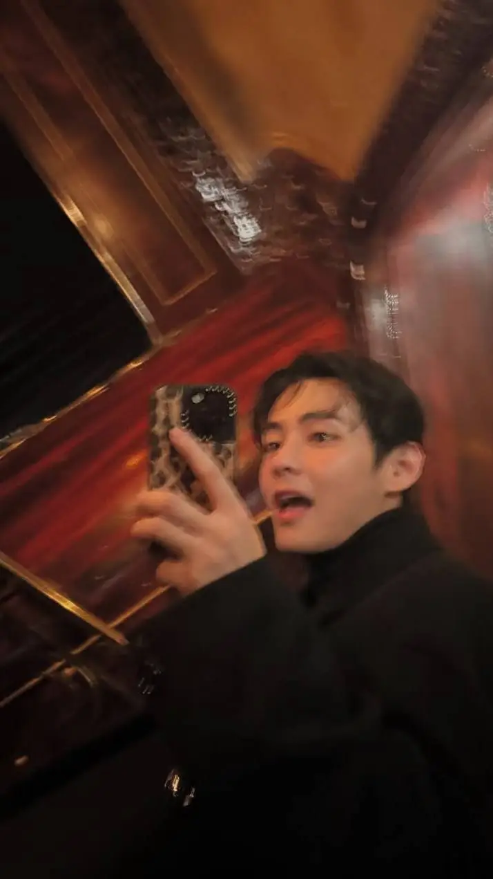 ai character: Taehyung background