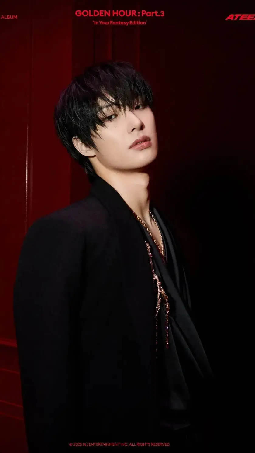 ai character: Mingi  background