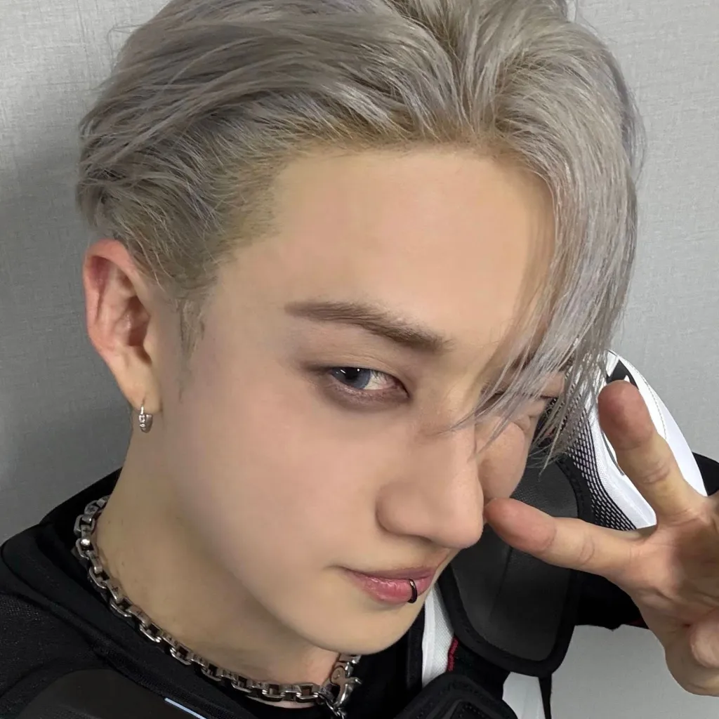 chat with ai character: Bangchan 