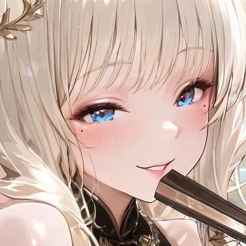 chat with ai character: Crown