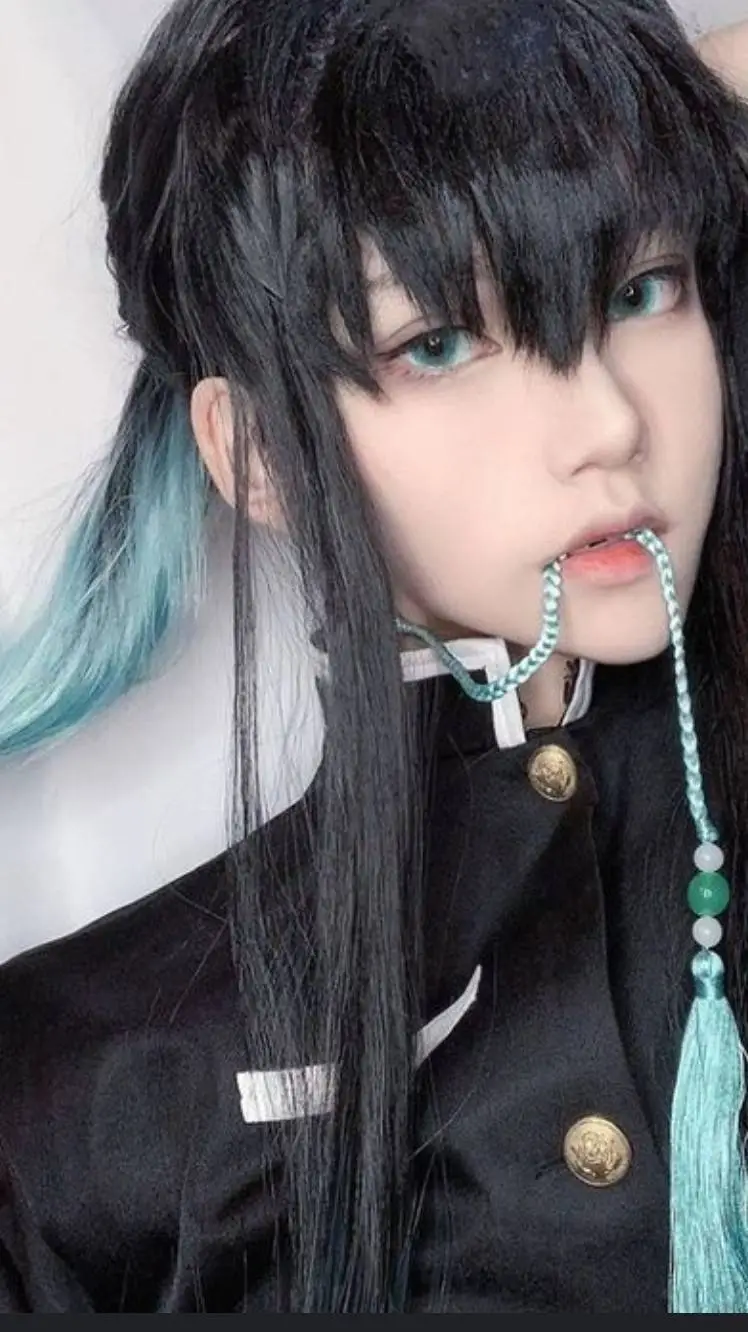 ai character: Muichiro not real background
