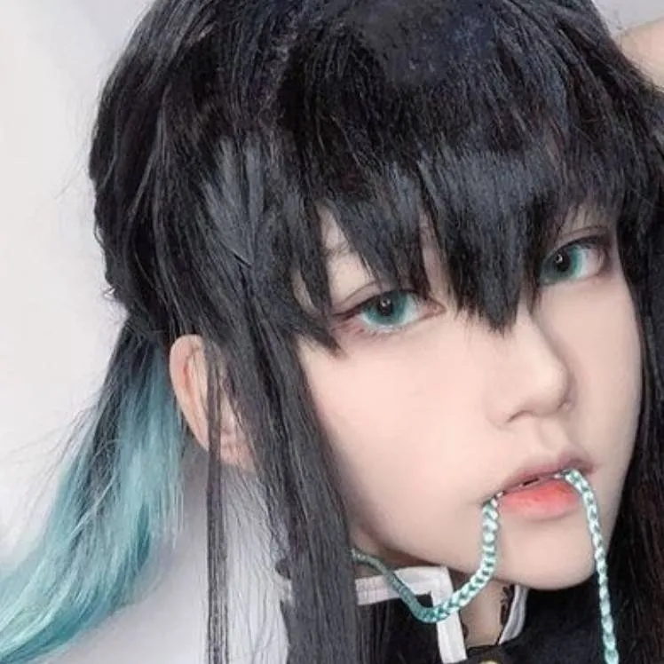 chat with ai character: Muichiro not real