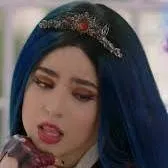 chat with ai character: firty evie